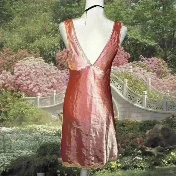 Y2k 90s Satin Victoria’s Secret  Pink Slip With Beige Lace Size Small - Picture 5 of 9